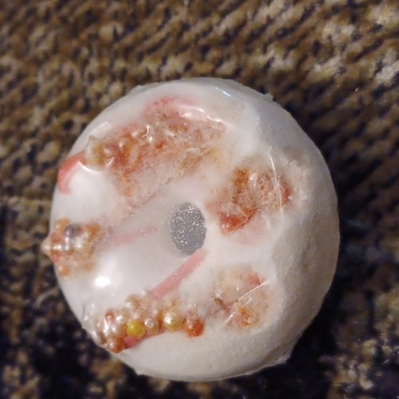 4/$40 New Bath Accessories - Picture 3 of 7